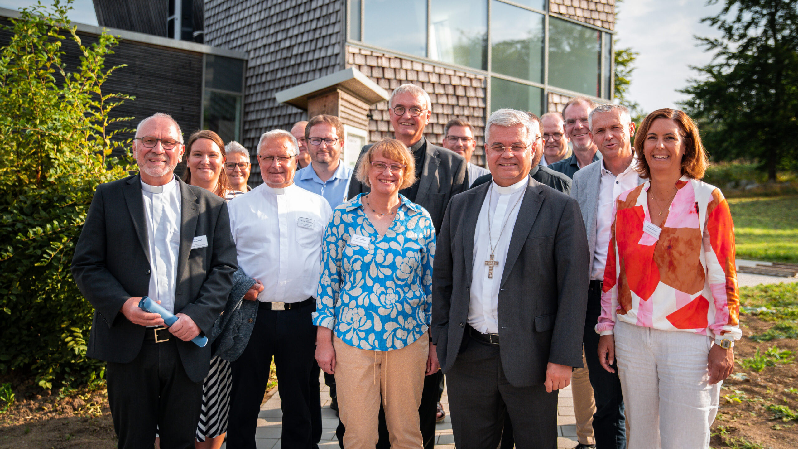 20240907_dekanatsreise_lippstadt_ruethen_erzbischof-27-scaled-aspect-ratio-16-9
